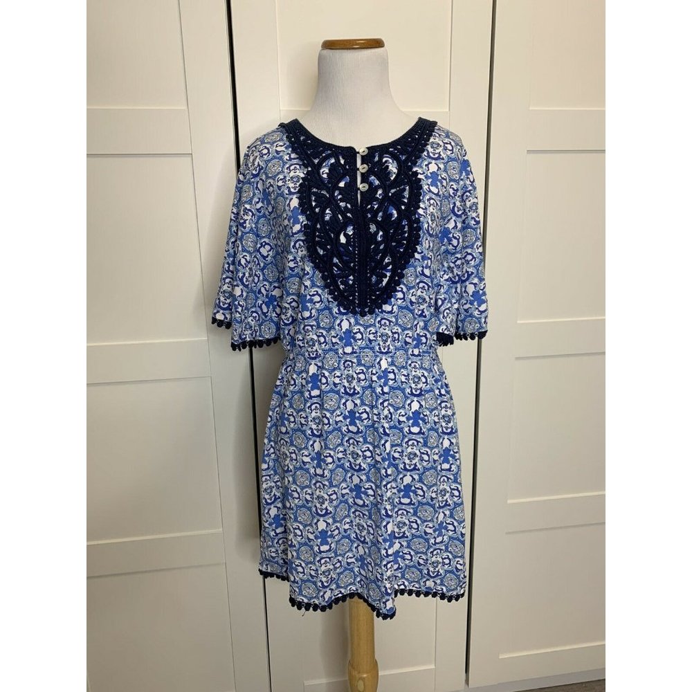 Cabana Life Medium Coverup Dolman Applique Lace